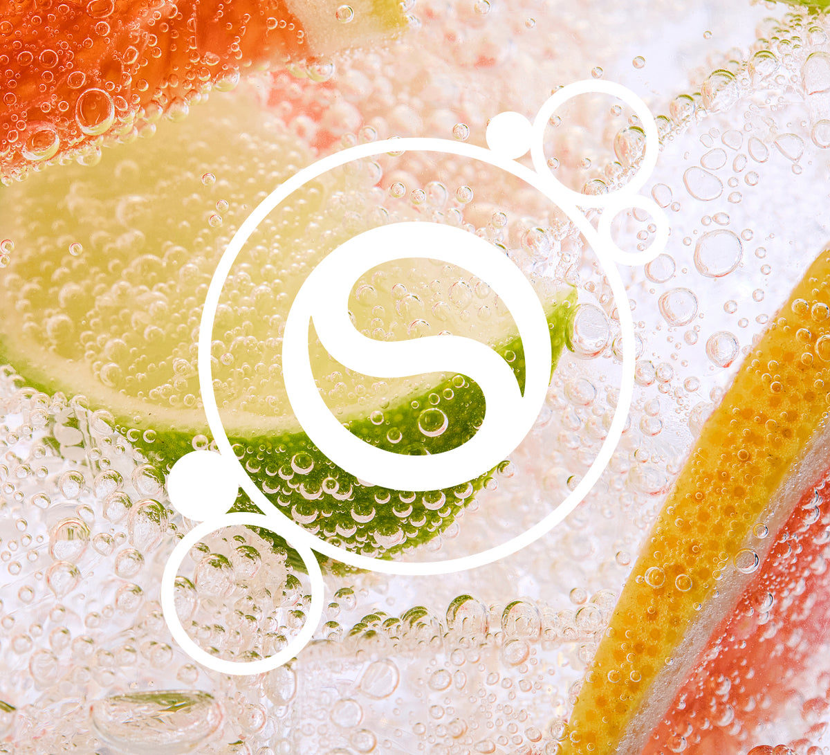 Ingredientes: Agua, acidulante (E-330), aromas naturales, corrector de acidez (E-331), edulcorantes (sucralosa, glucósidos de esteviol procedentes de estevia (E 960a), conservante (E-202),aroma quinina.